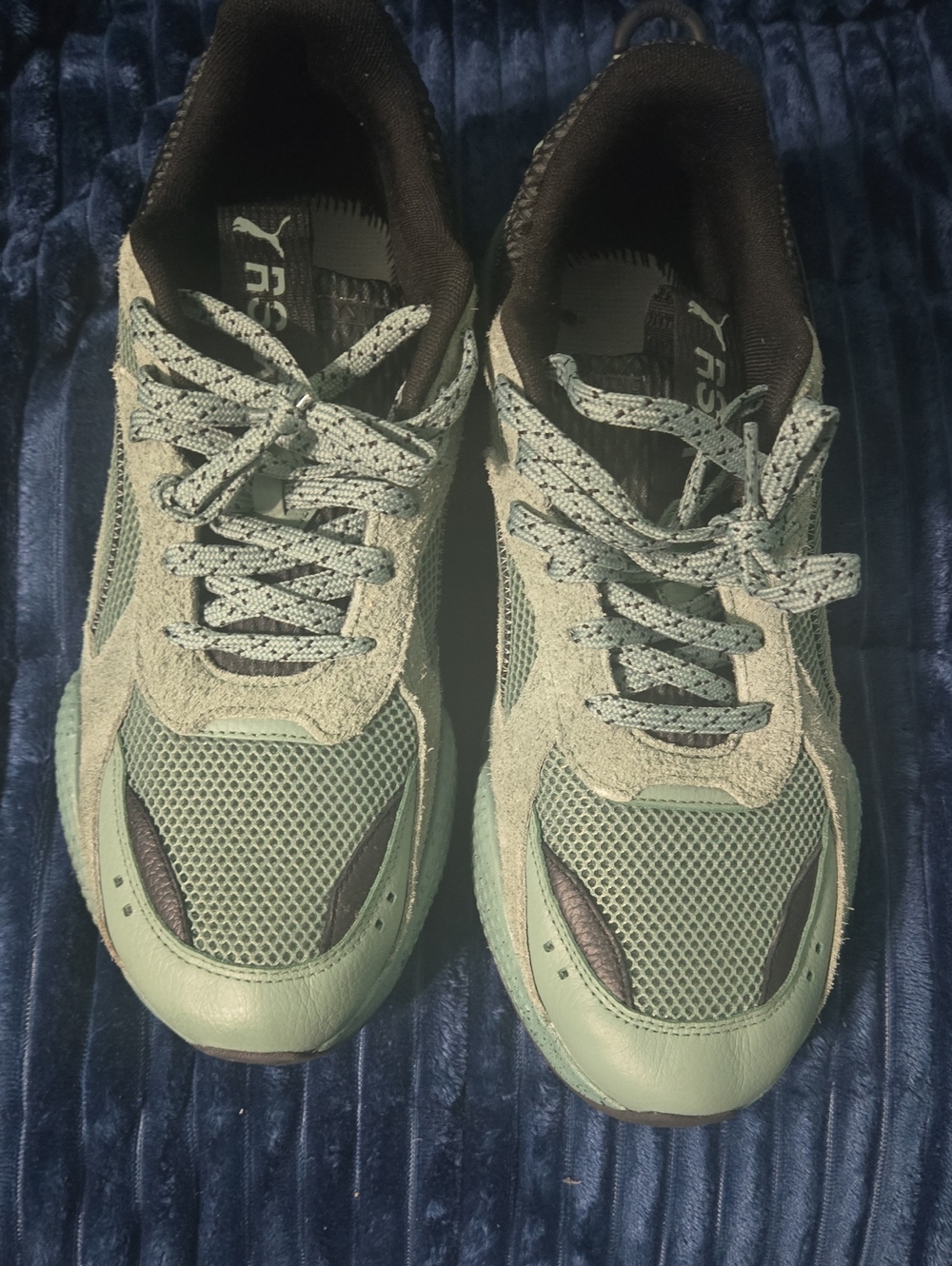Puma Men’s Green Mesh & Suede Casual Sneakers